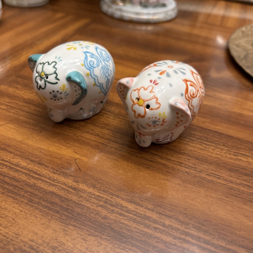 Bohemian Hand Painted Small Elephant Salt Pepper Shakers Teal‎ Orange